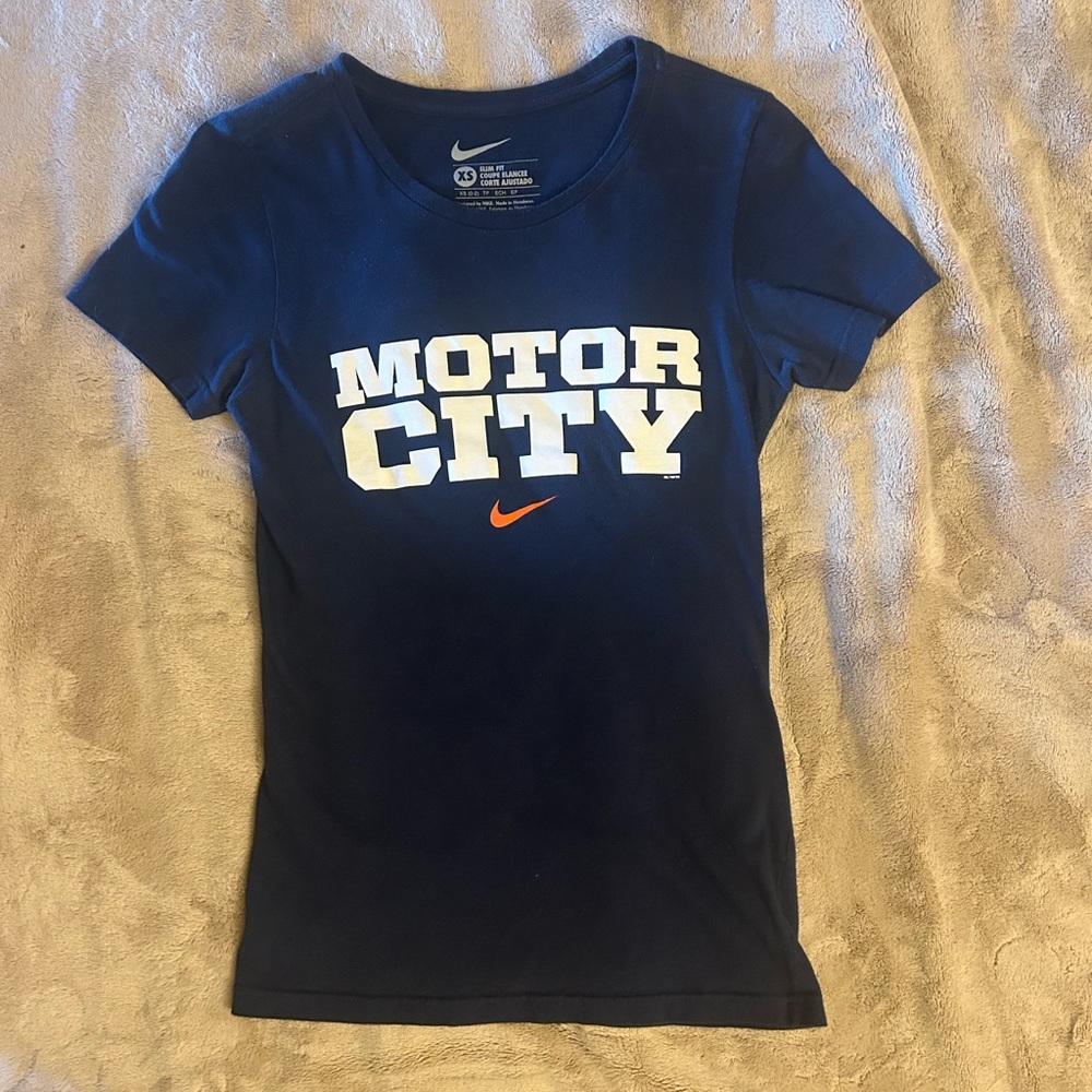 Y2K Nike Motor City Blue T-Shirt